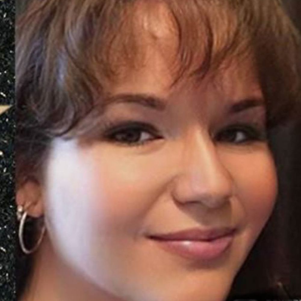 Meet your Posher, Desiree